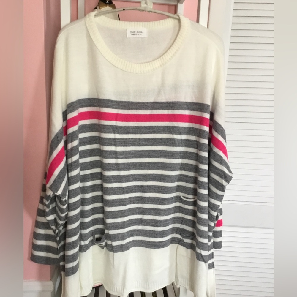 Mer sea one size sweater EUC stripes cute